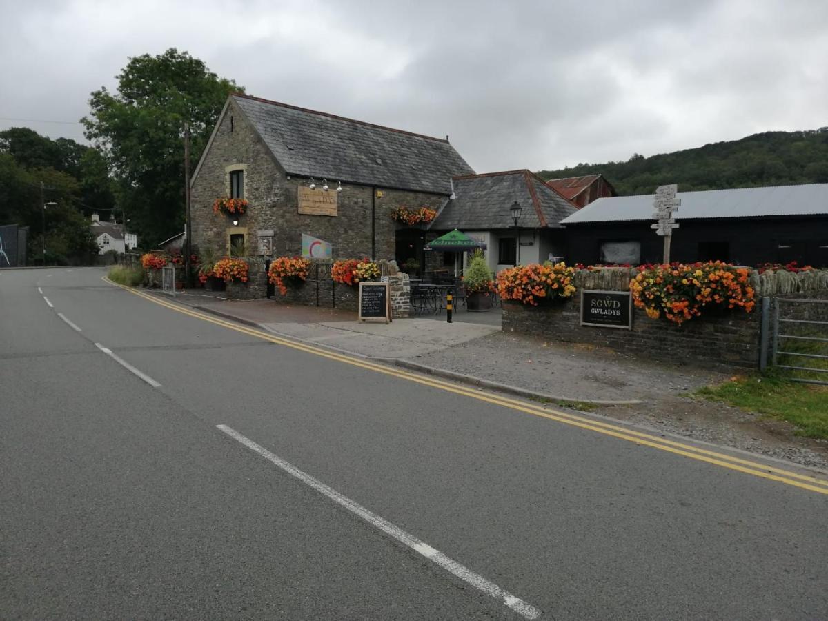 Sgwd Gwladys Lodge Pontneddfechan Esterno foto